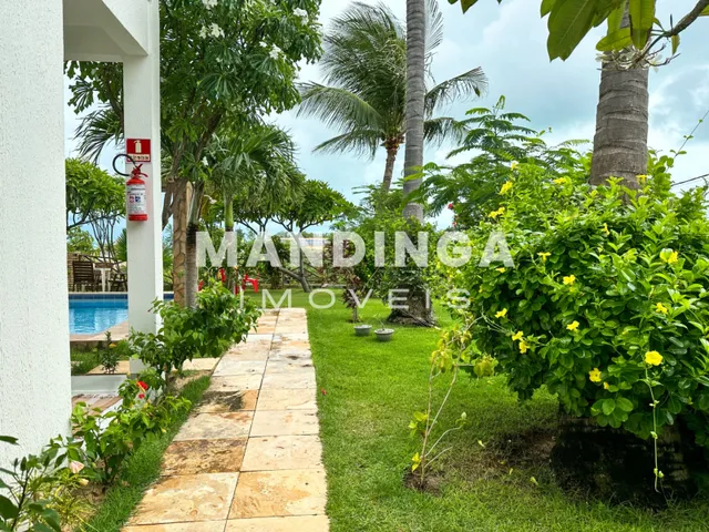 Imagem 2: Hotel Porteira Fechada e em Funcionamento Localizado na Praia de Canoa Quebrada