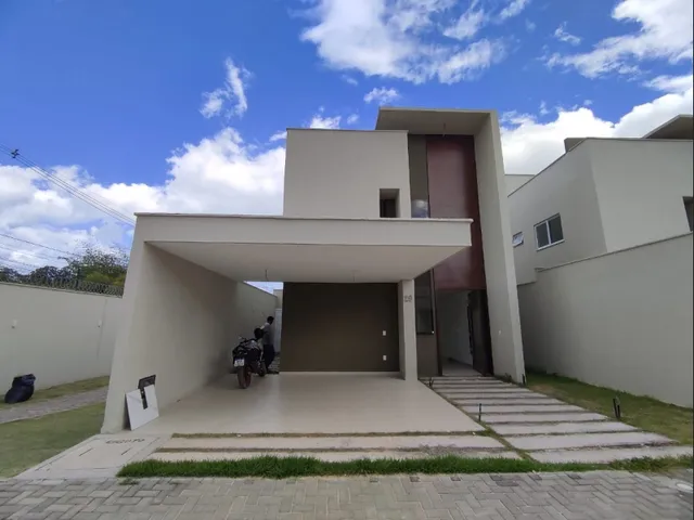 Imagem: Casas Duplex em Condomínio Fechado de Alto