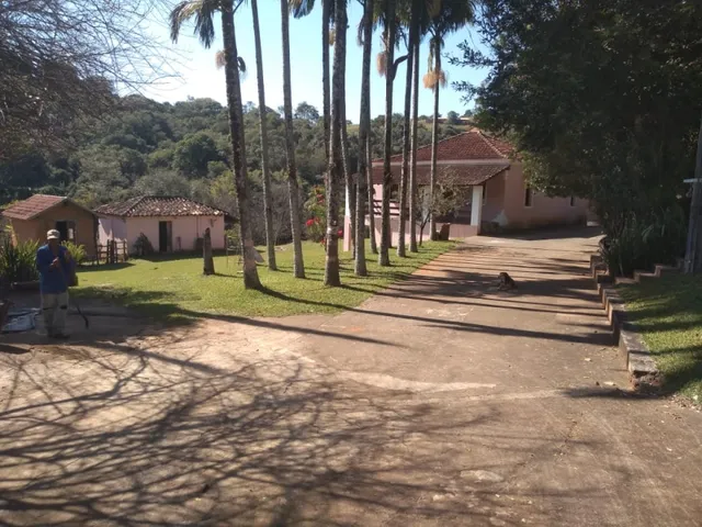 Imagem: Lindo Sítio de 6 Alqueires a Venda em Muzambinho