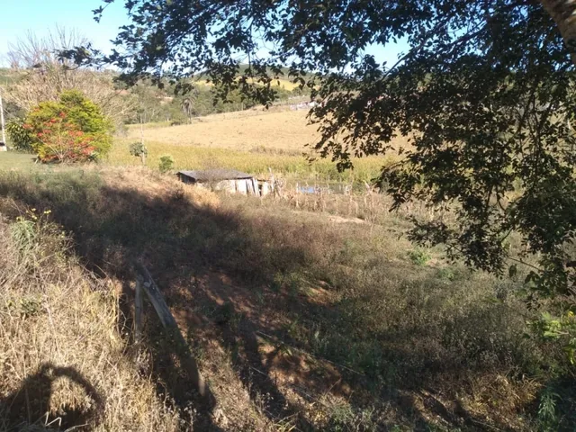 Imagem 12: Chácara a Venda no Sul de Minas Gerais com 5850M² com Casa de Laje e Piso Água de Mina