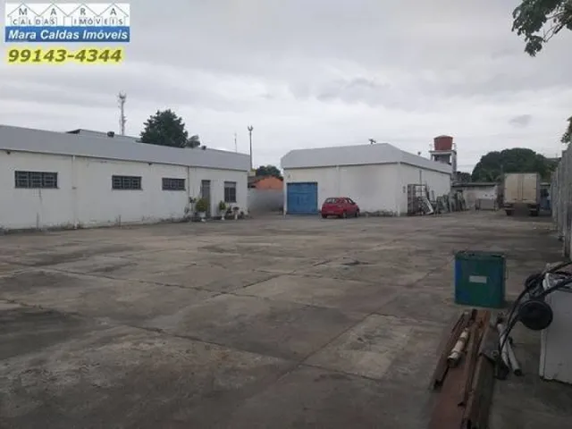 Imagem 5: Prédio Comercial - Terreno de 3000M² - Estacionamento - Parque das Laranjeiras - Flores