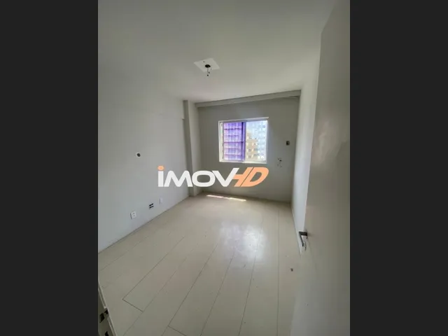 Imagem 6: Apartamento no Edifício Port Saint Paul Disponível para Venda
