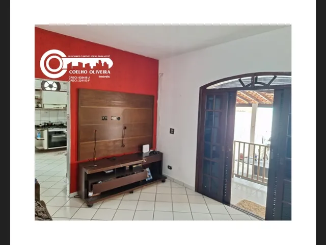 Imagem 9: Casa À Venda. 200m² de Área Privada, 4 Vagas na garageme2...