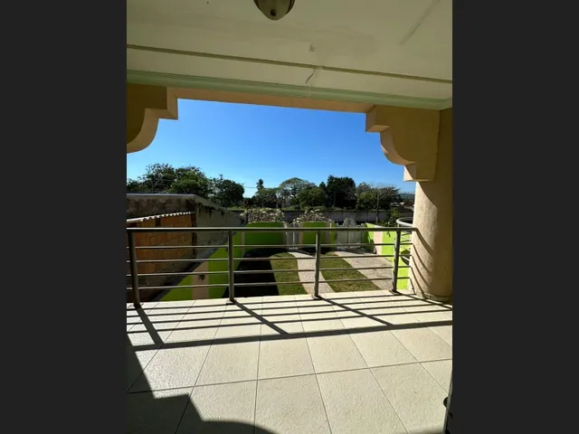 Imagem 15: Sobrado Financiável À Venda Localizada no Bairro Dom Bosco. R$700.000,00 Documentos Em
