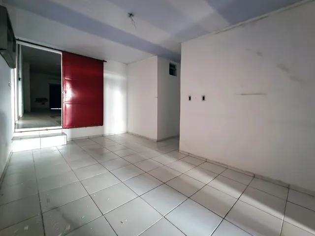 Imagem 4: Oportunidade Única! Ponto Comercial na Av. Getúlio Vargas, Bairro Monte Castelo