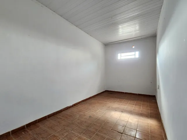 Imagem 12: Oportunidade Única! Ponto Comercial na Av. Getúlio Vargas, Bairro Monte Castelo