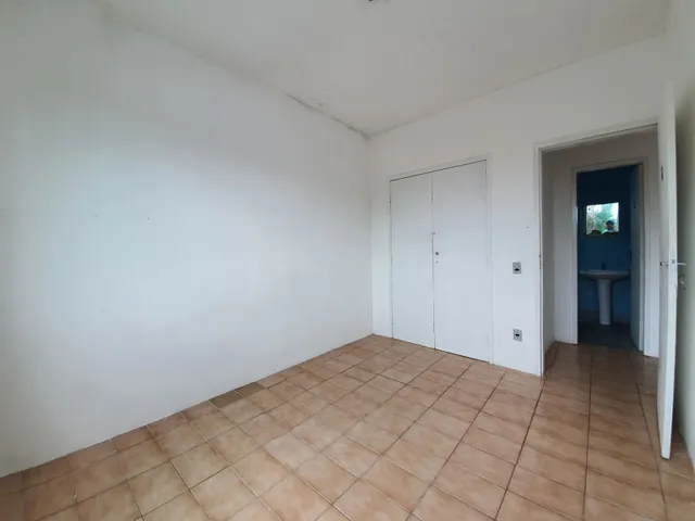 Imagem: Apartamento com 3 Quartos, 2 Banheiros 1