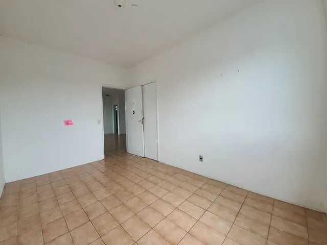 Imagem 8: Apartamento com 3 Quartos, 2 Banheiros 1 Garagem