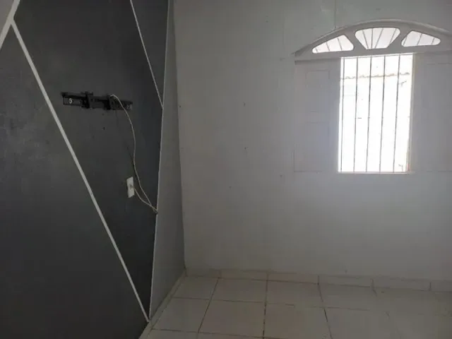 Imagem: Casa, Itapuã, 2/4
