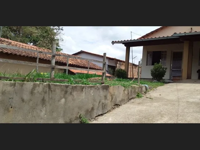 Imagem 2: Excelente Casa de 03 Quartos a Venda em Florestal