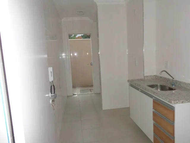 Imagem 4: Apartamento com Área Privativa, Bem Ventilado, em Local Tranquilo e...
