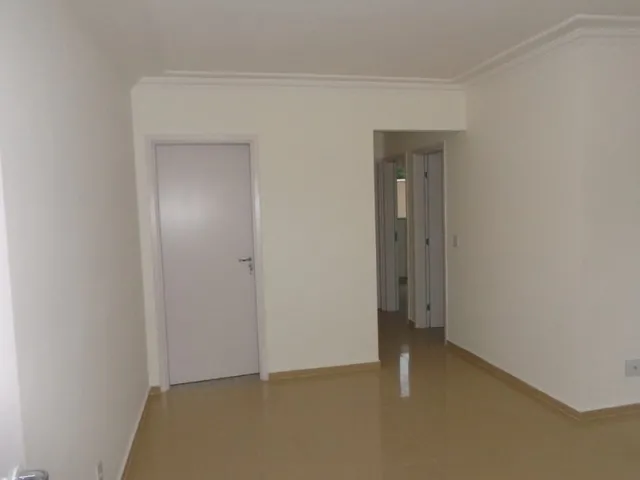 Imagem 7: Apartamento com Área Privativa, Bem Ventilado, em Local Tranquilo e...