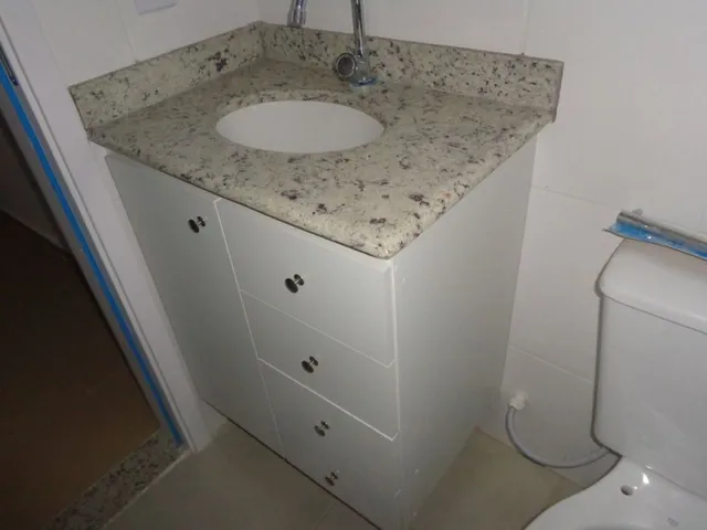 Imagem 6: Apartamento com Área Privativa, Bem Ventilado, em Local Tranquilo e...