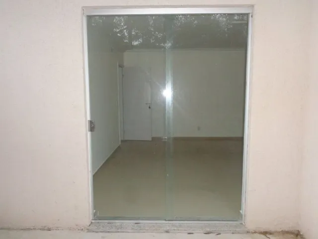 Imagem 8: Apartamento com Área Privativa, Bem Ventilado, em Local Tranquilo e...