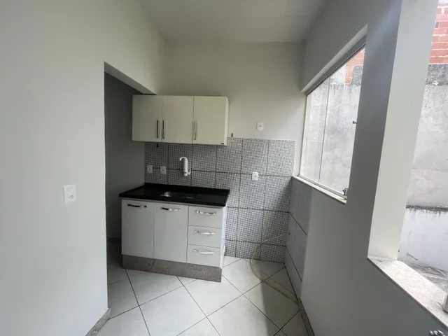 Imagem 7: Quarto/Sala Ótima Localização Maria Ortiz