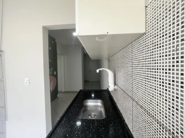 Imagem 9: Quarto/Sala Ótima Localização Maria Ortiz