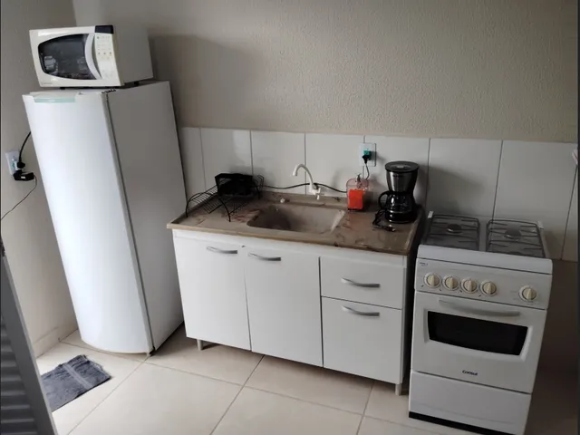 Imagem 7: Conjunto de Kitinetes Próximo a Unicesumar