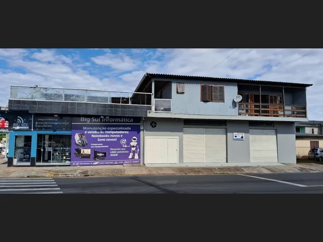 Imagem: A sala comercial possui 3 Dormitórios, 5 Banheiros, 553m²