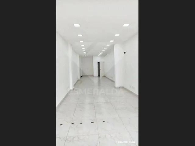 Imagem 2: Vende Sala Comercial, Meia Praia