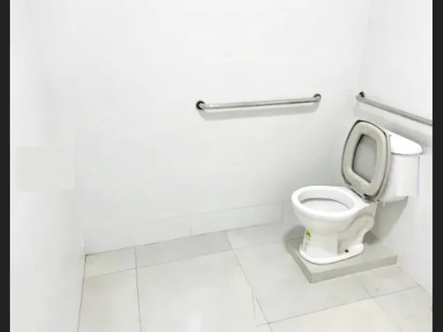 Imagem 2: Conjunto Comercial, Térrea, 1 Vaga Garagem