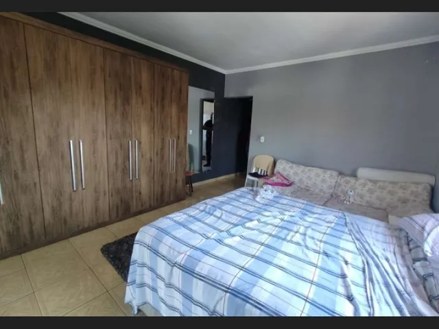 Imagem 2: Vendo Esse Casa Casa com 3 dormitórios