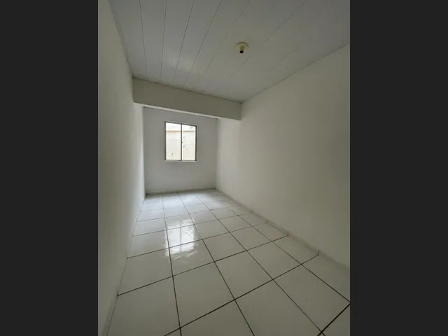 Imagem 4: Casa no Parque Viver Tomba Reformada com 3 Quartos Sendo Uma Suite!