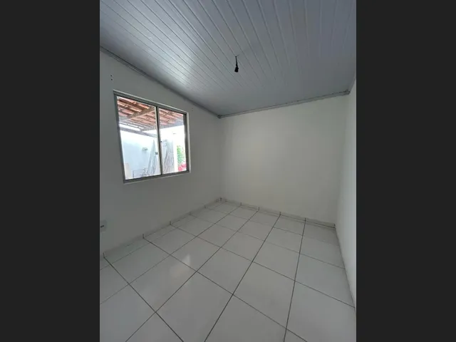 Imagem 2: Casa no Parque Viver Tomba Reformada com 3 Quartos Sendo Uma Suite!
