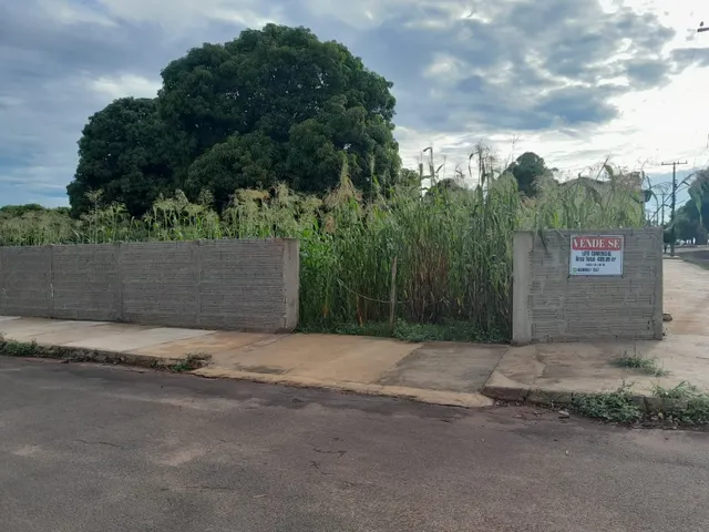 Imagem: O terreno possui 409m² de Área, Direto com o