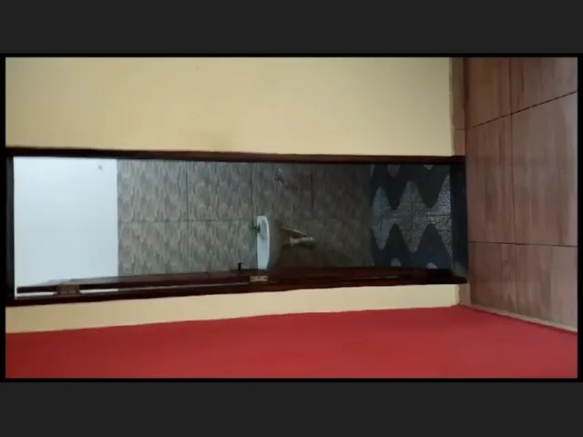 Imagem 3: Procura-Se Estudante para Dividir Casa