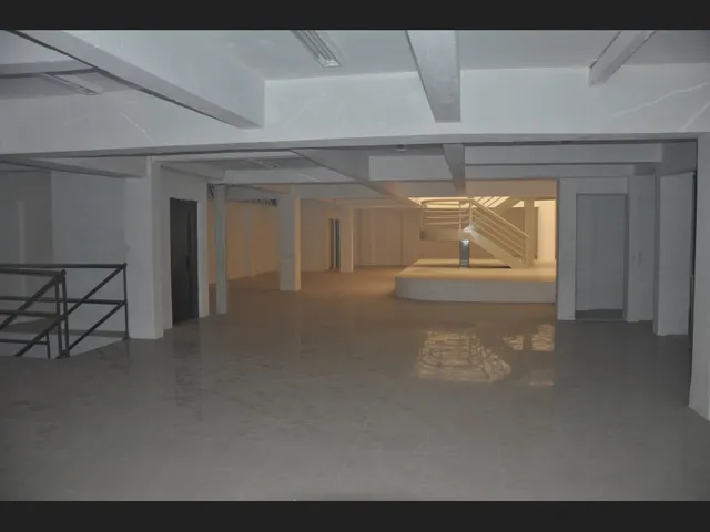 Imagem 6: Alugo Excelente Prédio no Comércio de 2.500M², 4 Andares com Elevador