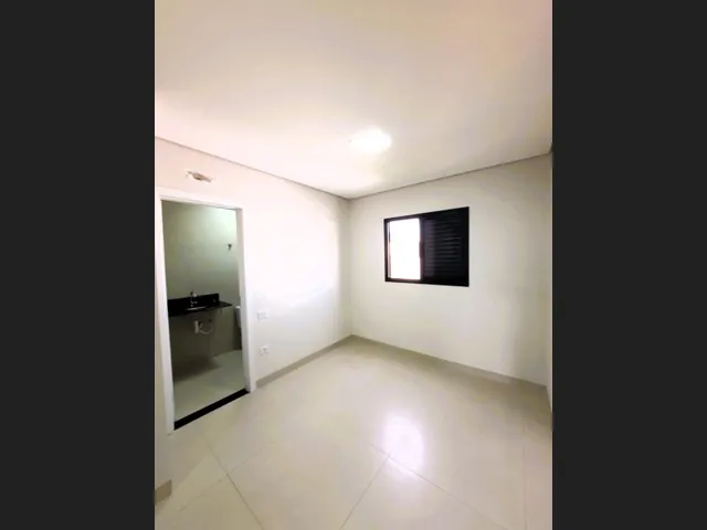 Imagem 2: Sobrado Novo com Excelente Acabamento
