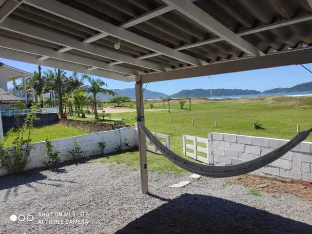 Imagem: Casa de Praia em Frente Ao Mar