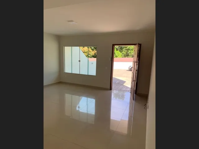Imagem: A casa em condomínio possui 3 Dormitórios, 1 Suíte, 3