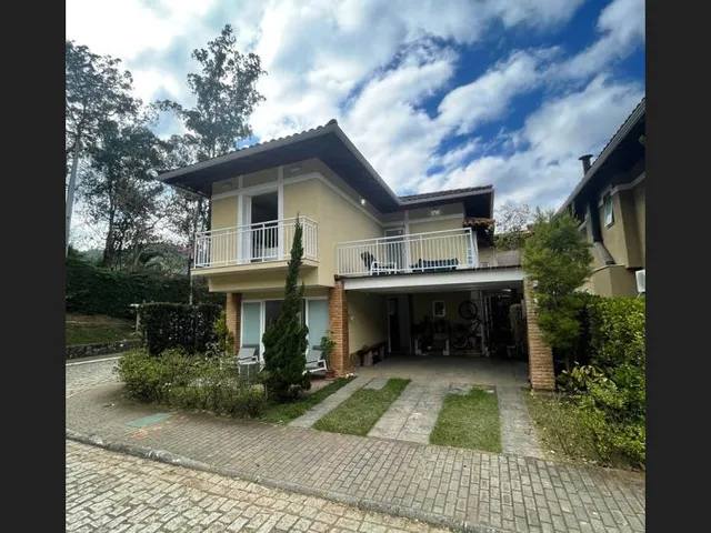 Imagem: Casa de Condomínio com 4 Quartos À Venda