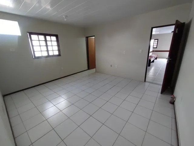 Imagem 4: Alugo Salas Comercias (1° Andar) - Feitosa