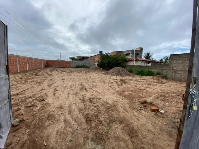 Imagem: O terreno possui 750m² de Área e está localizado em