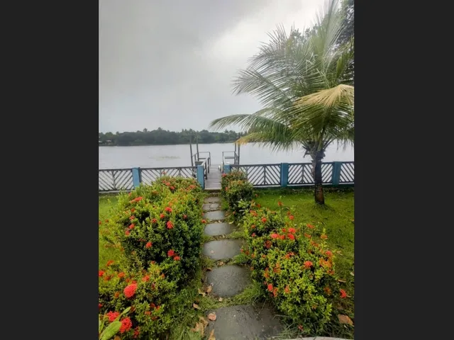 Imagem: Sítio com Pier na Lagoa do Banana. Casa