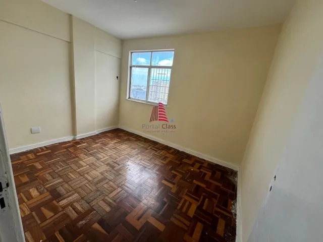 Imagem 13: Cód.:1-613 - 2 Apts por Andar; 4/4 por R$ 330 Mil no Condomínio Edifício Florença