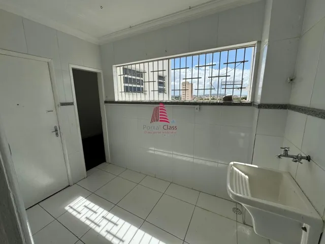 Imagem 8: Cód.:1-613 - 2 Apts por Andar; 4/4 por R$ 330 Mil no Condomínio Edifício Florença