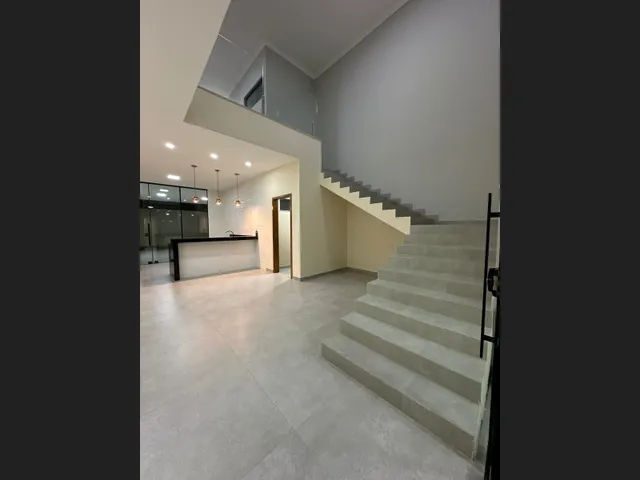 Imagem: Casa À Venda em Itambacuri