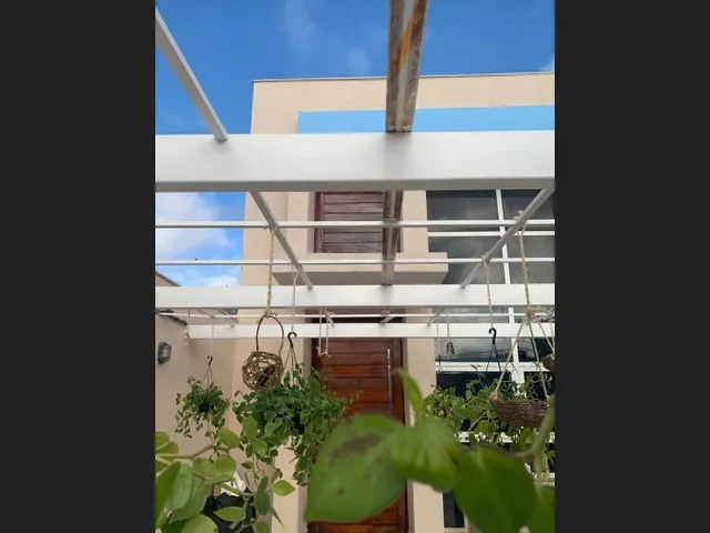 Imagem: Charmosa Casa a Venda