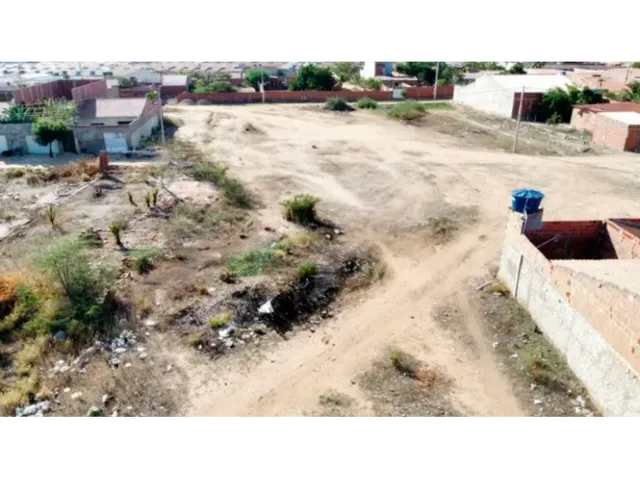 Imagem: Terreno de 550 M² no Bairro Mercado - Senhor