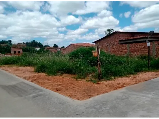 Imagem: Oportunidade Terreno de 750 M² no Bairro