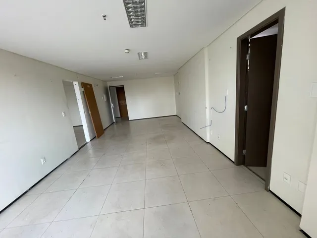 Imagem 3: The Office Tower - 02 Salas