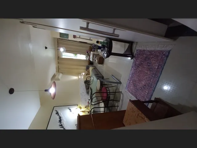 Imagem: Casa Duplex, em Excelente Vila Pequena
