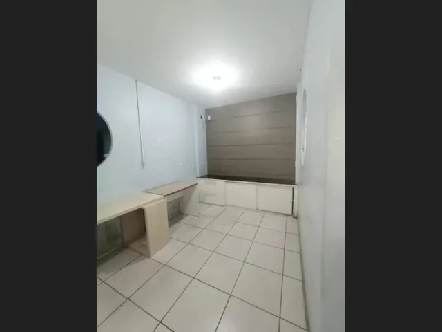 Imagem 7: Galpão Comercial - Distrito Industrial - 03 Docas - 3952M²