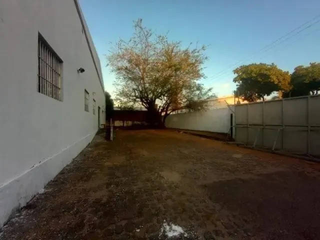 Imagem 5: Galpão Comercial - Distrito Industrial - 03 Docas - 3952M²