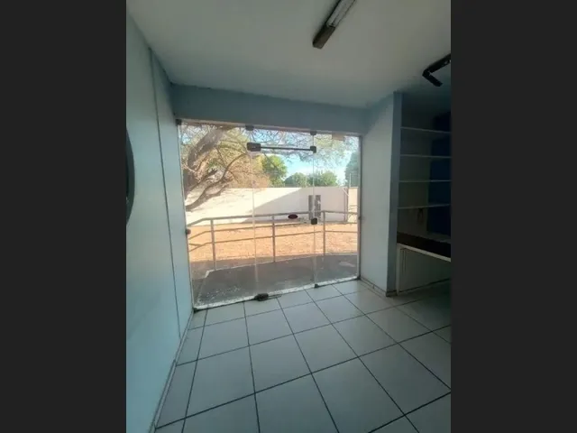 Imagem 3: Galpão Comercial - Distrito Industrial - 03 Docas - 3952M²