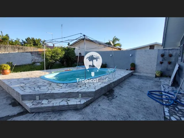 Imagem 10: Casa de Alvenaria com Piscina em Ótima Localização
