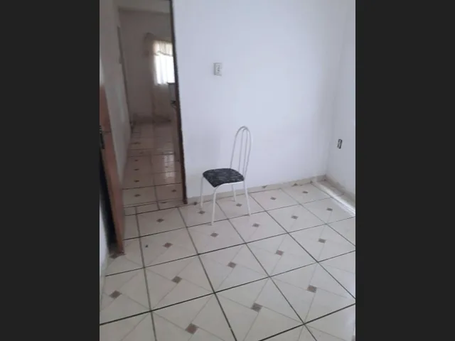 Imagem 2: Venda Casa / Barracão no Bairro Buritis